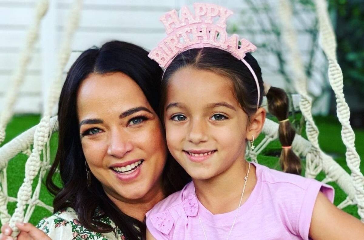 Adamari López y su hija Alaïa sorprenden al usar el mismo (y adorable) vestido
