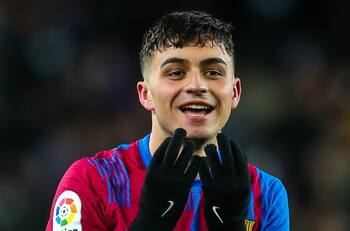 Con un golazo de Pedri, Barcelona derrotó al Sevilla