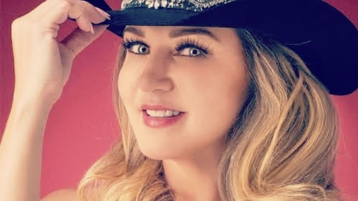 Alicia Villareal abre su corazón y habla sobre la demanda de su hija Melenie