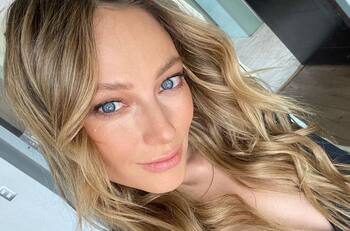 Vanessa Huppenkothen entra a cirugía de emergencia