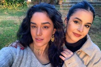 Las hermanas Capetillo se reencuentran en España, tras pasar meses separadas