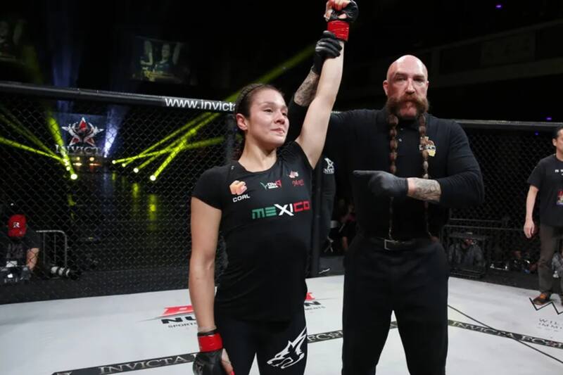 La peleadora mexicana hizo historia en la UFC.