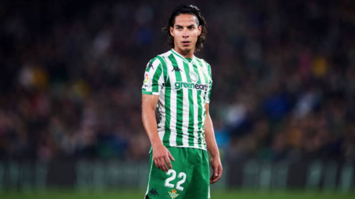 Diego Lainez dentro de las mejores Estrellas del Futuro para FIFA21