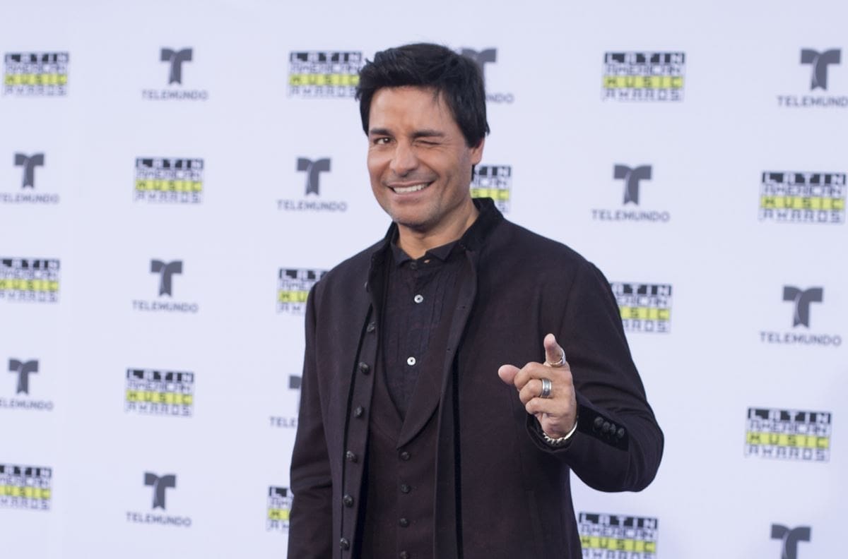 “Ya vacunaron a mi papá”: Así celebraron las redes que Chayanne se vacunara contra Covid-19