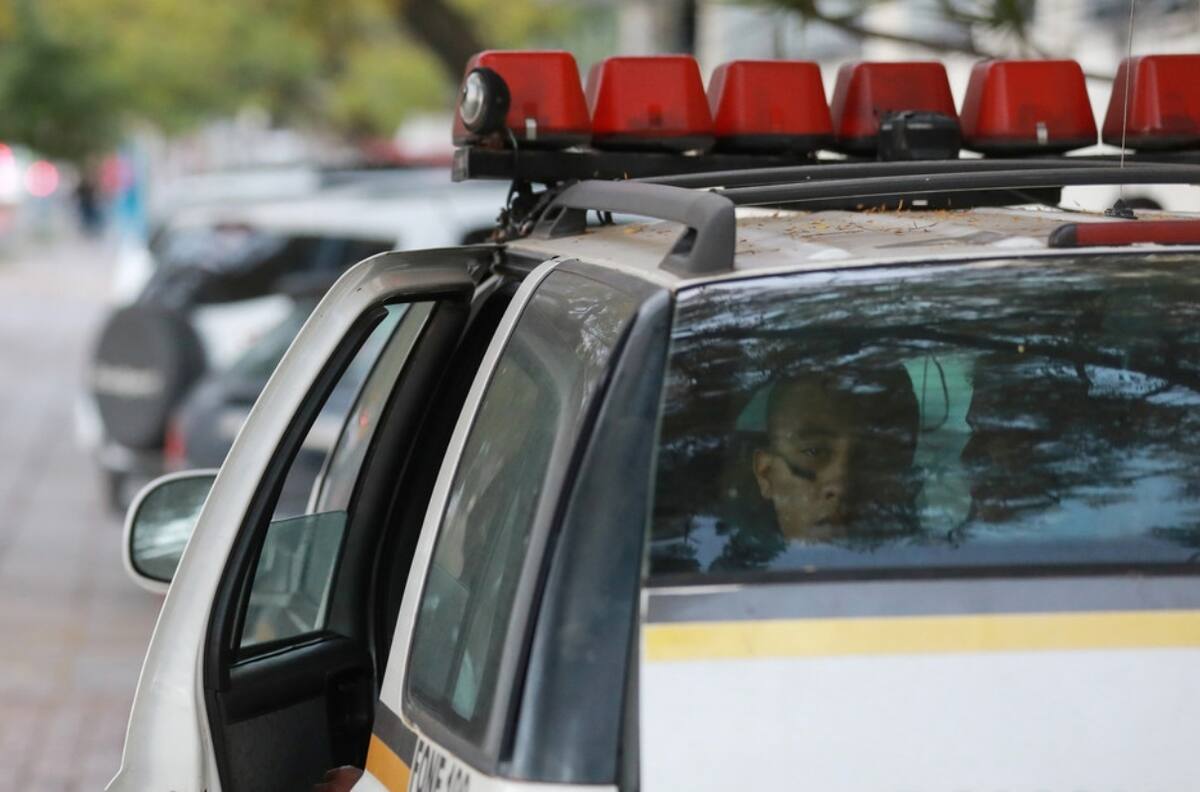Tragedia en Brasil: Un joven irrumpió en una escuela y asesinó a 3 niños y dos maestras