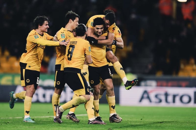 El mexicano sería considerado en los Wolves para la temporada 2023-24