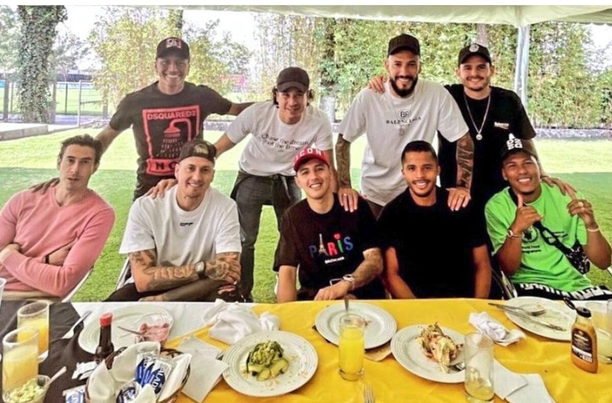 Afición del Club América reaccionó al escándalo de Roger y “Nico” en redes sociales