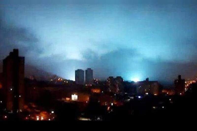 Así se vio el cielo segundos antes de que comenzara el terremoto en Turquía.