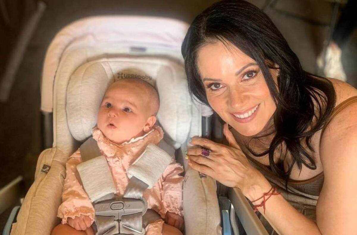 América Guinart, exesposa de Alejandro Fernández, presume a su nieta Cayetana