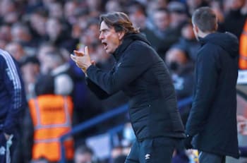 Brentford pide que se detenga la Premier League ante crisis de coronavirus