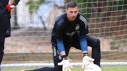 Argentina se desprende de dos futbolistas que incumplieron las normas sanitarias