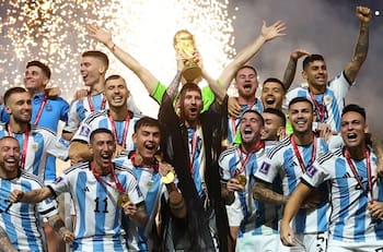 Legendario entrenador asegura que Qatar 2022 estaba arreglado para que lo ganara Lionel Messi