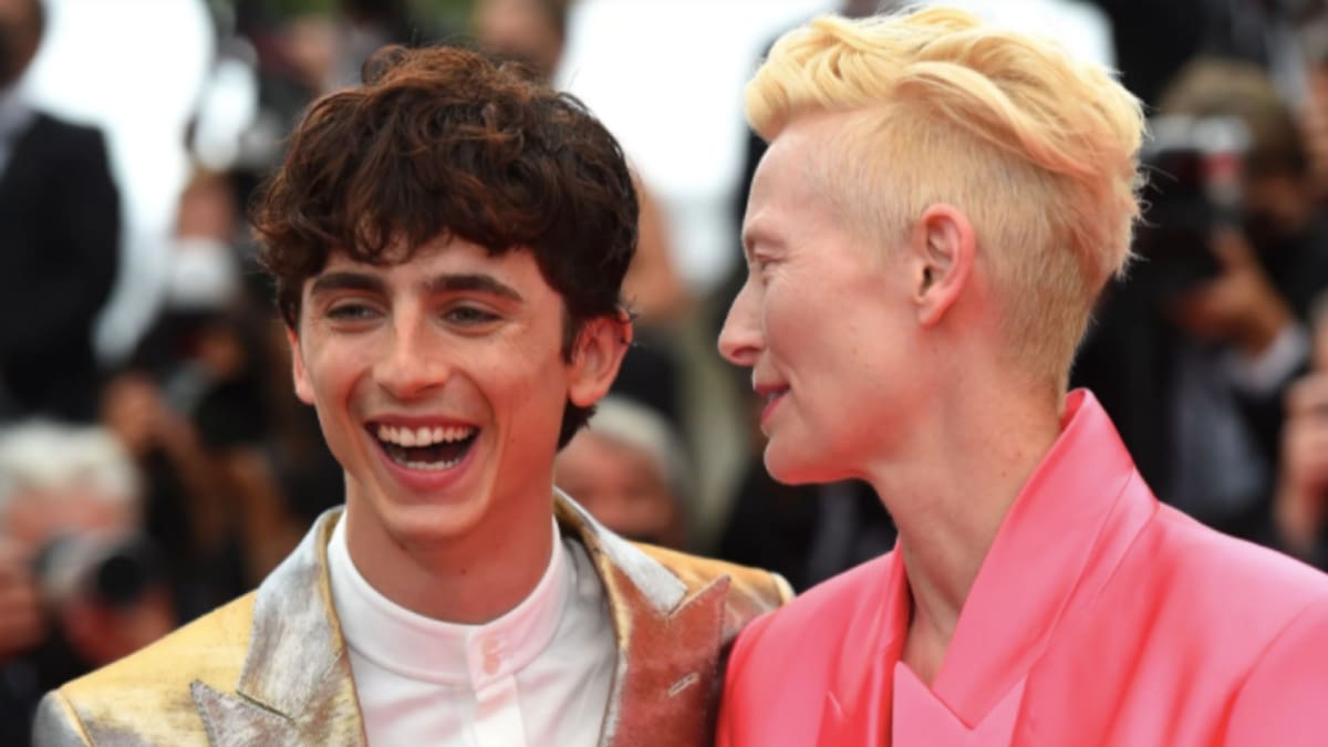 La foto de Tilda Swinton y Timothée Chalamet en Cannes que está rompiendo el internet