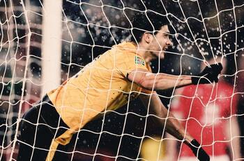 Raúl Jiménez anota, pero no puede evitar la eliminación de los Wolves en la Carabao Cup