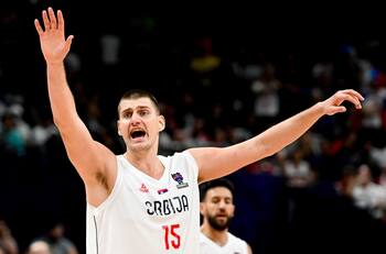 Nikola Jokic empató histórico récord de Wilt Chamberlain en la NBA