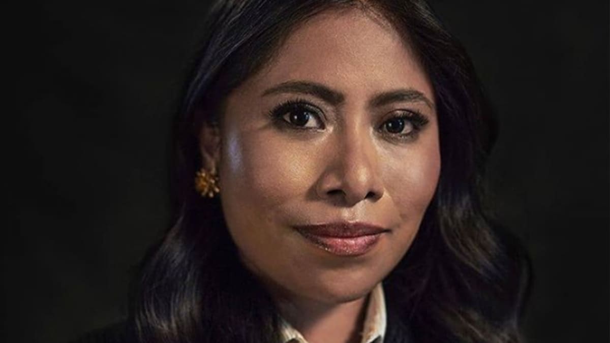 Pasó susto: Yalitza Aparicio sufre un accidente en la carretera de su natal Oaxaca