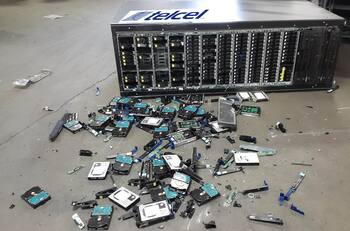 Clientes de Telcel y Telmex reportan fallas: Internautas reaccionan con memes