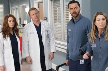 "Llevo 30 minutos llorando": Los fanáticos de "Grey´s Anatomy" sufren la nueva muerte en la serie