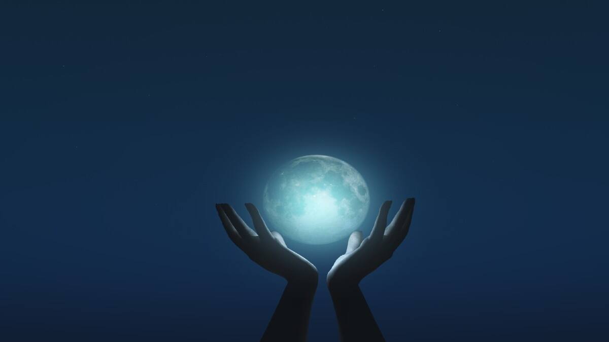 Te decimos como hacer el hechizo para la luna azul de agosto para tener vitalidad