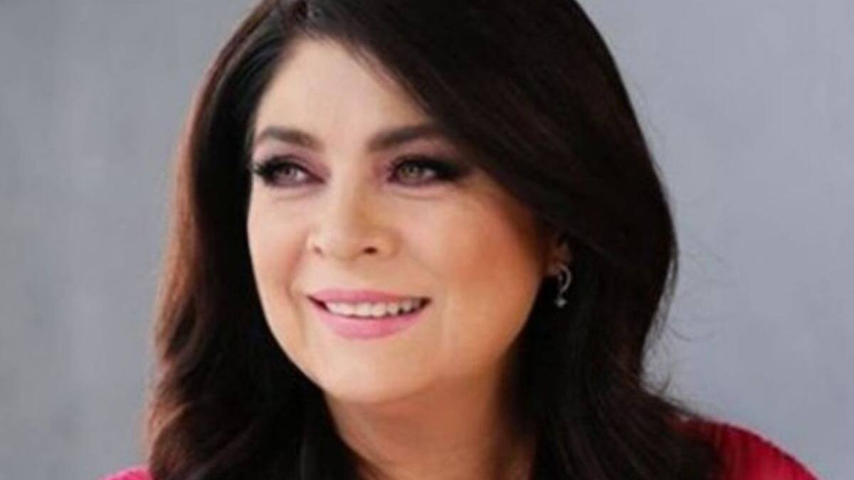 Victoria Ruffo causa revuelo al mostrar la transformación de su rostro