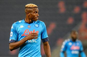 Genaro Gattuso respira: Compañero de Hirving "Chucky" Lozano que se desmayó fue dado de alta