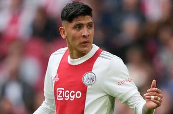 Edson Álvarez podría salir del Ajax con dirección a la Premier League