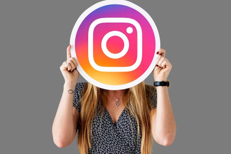 Ahora podrás ver historias sin que esa persona se de cuenta. Créditos: Freepik