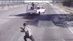 Momento exacto en el que la Guardia Nacional dispara en contra de jóvenes en Chihuahua | VIDEO