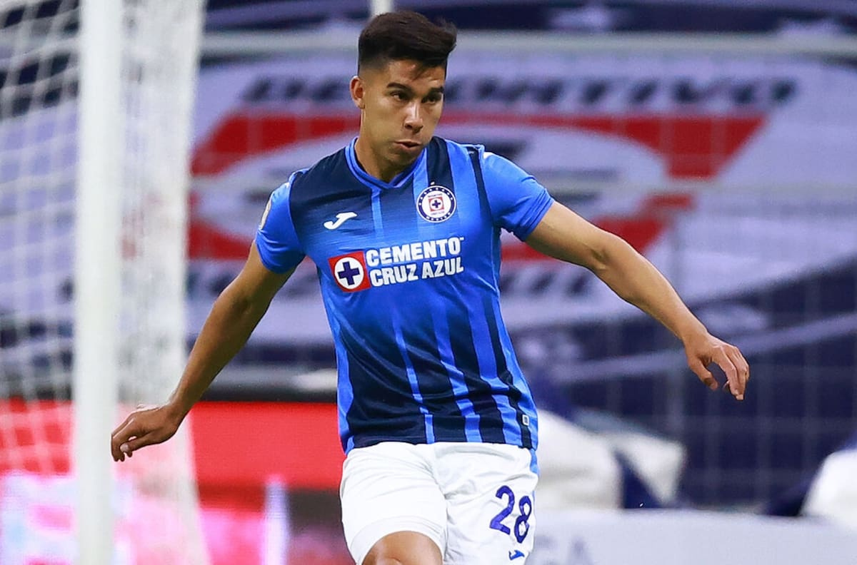 Las altas y bajas que negocia Cruz Azul de último momento