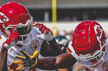 Jugador de los Chiefs de Kansas City se declara inocente de posesión de armas