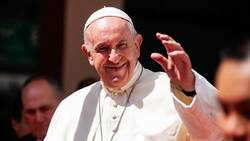 Video: Papa Francisco contesta una llamada telefónica en plena audiencia