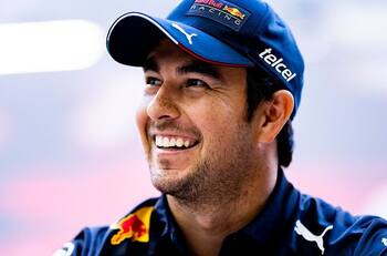 Video | Checo Pérez tras quedar segundo en el GP de Australia: "Me gustaría tomar tequila"