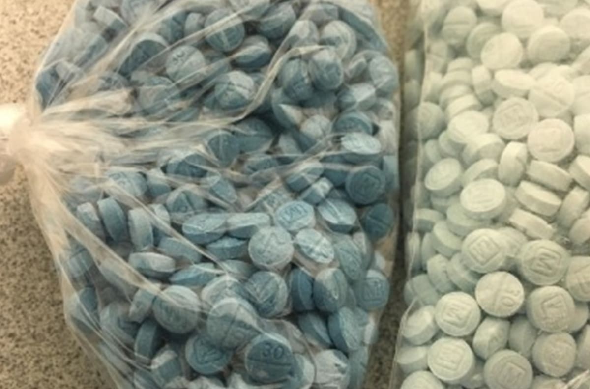 Narcos mexicanos usan redes sociales para traficar fentanilo a los Estados Unidos