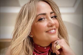 ¡Luce increíble!: Andrea Legarreta encendió Instagram con una foto en la playa