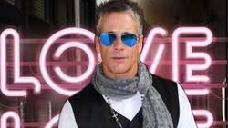 Fernando Carrillo presume su felicidad con polémico video en familia "desnudos"