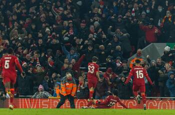 Liverpool y Chelsea avanzan a semifinales de la Copa de la Liga Inglesa