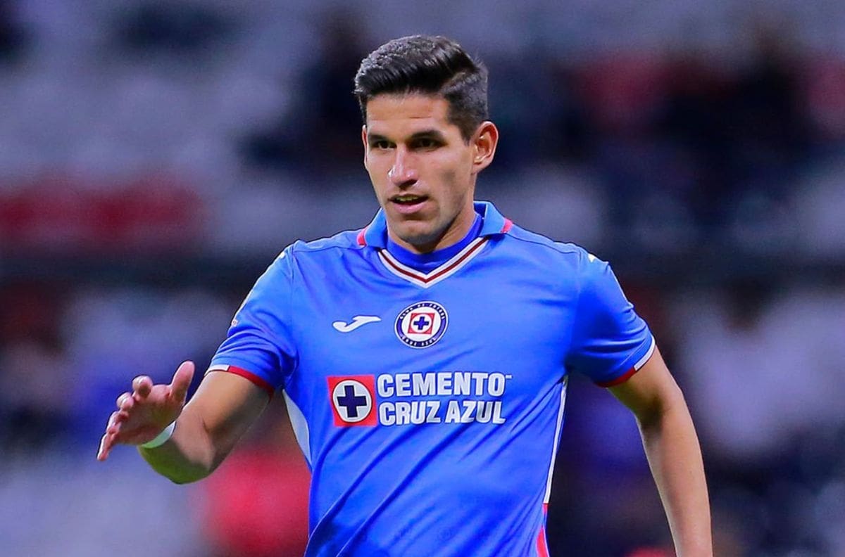 Cruz Azul negocia un nuevo préstamo con el Granada por Luis Abram