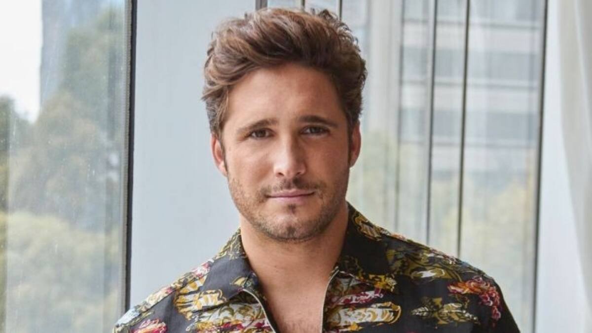 Demanda contra Diego Boneta empaña su felicidad con Renata Notni