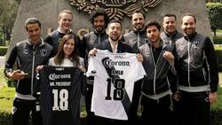 Club de Cuervos ya tendría amarrado al primer entrenador de su historia