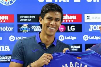 Técnico del Getafe revela por qué JJ Macías no tiene minutos de juego