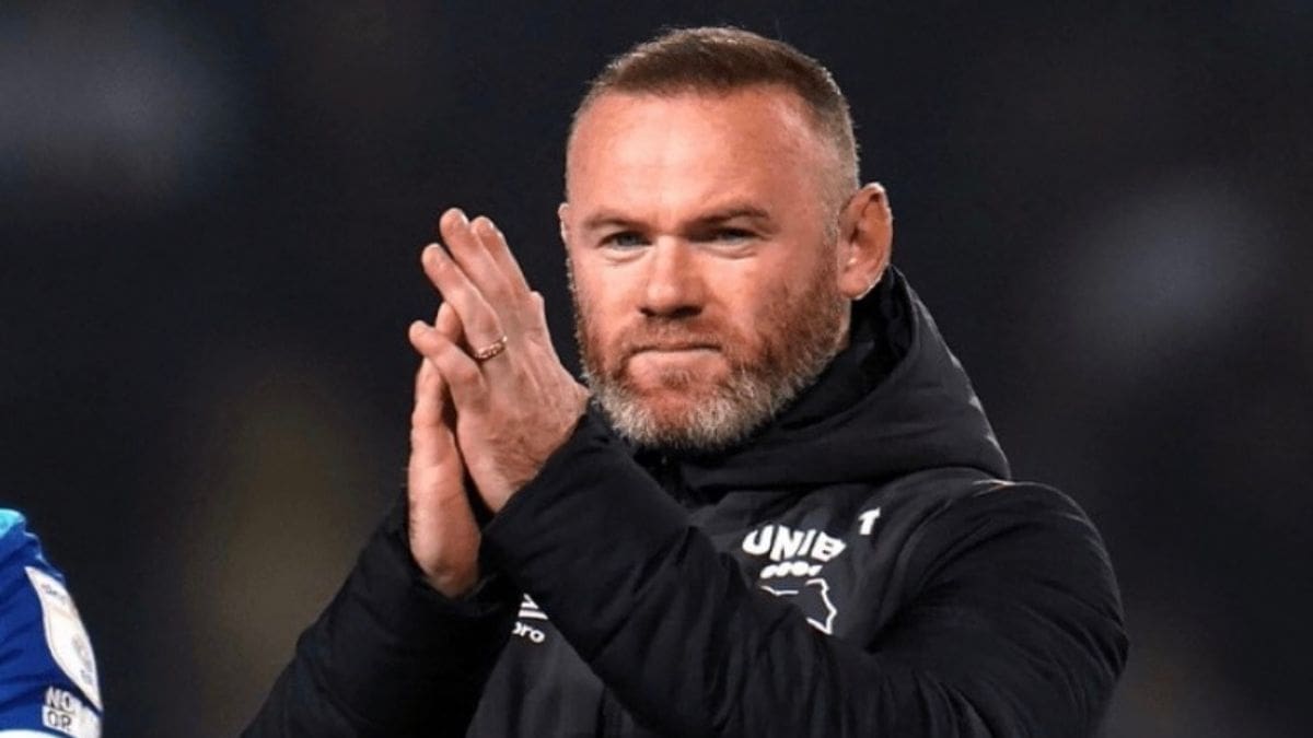 Wayne Rooney impuso nueva moda de los implantes de barba y cabello en Inglaterra