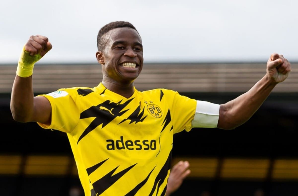 La nueva joya del fútbol mundial le dio la victoria al Dortmund en apenas siete minutos