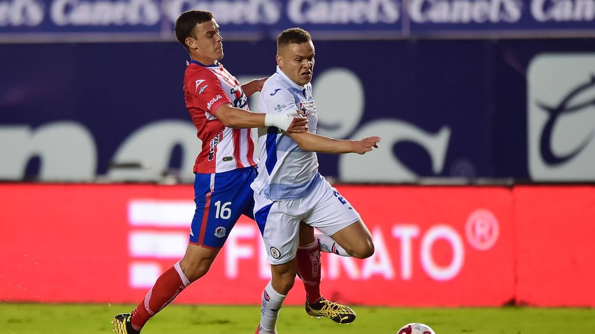 Los dos nombres que suenan en Cruz Azul para Apertura 2021