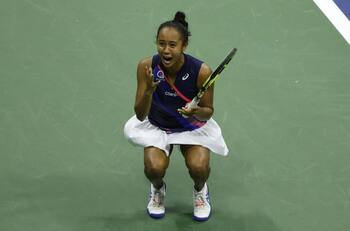 Fernández jugará su primera final tras eliminar a Osaka, Svitolina y Sabalenka