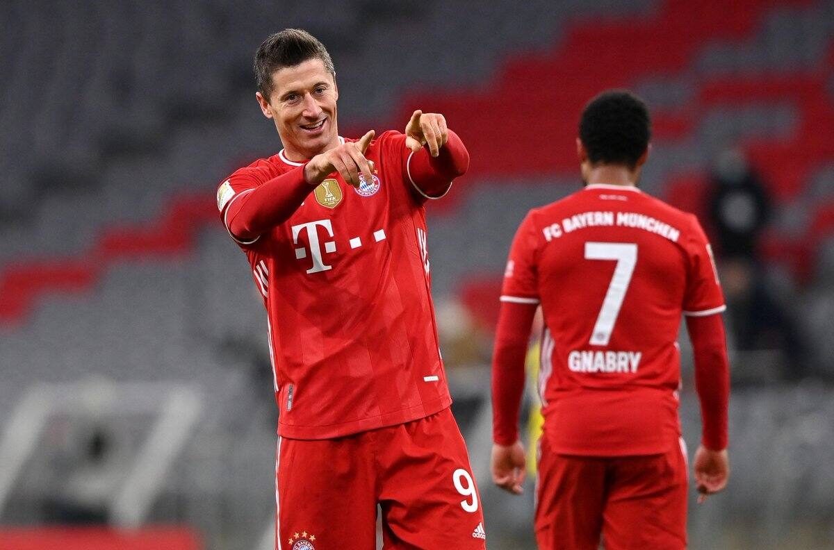 Presidente de La Liga espera llegada de Robert Lewandowski a Barcelona