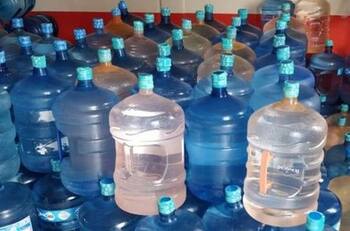 VIDEO | Vecinos de Nuevo León se pelean por agua con garrafas ¿el comienzo de una catástrofe?