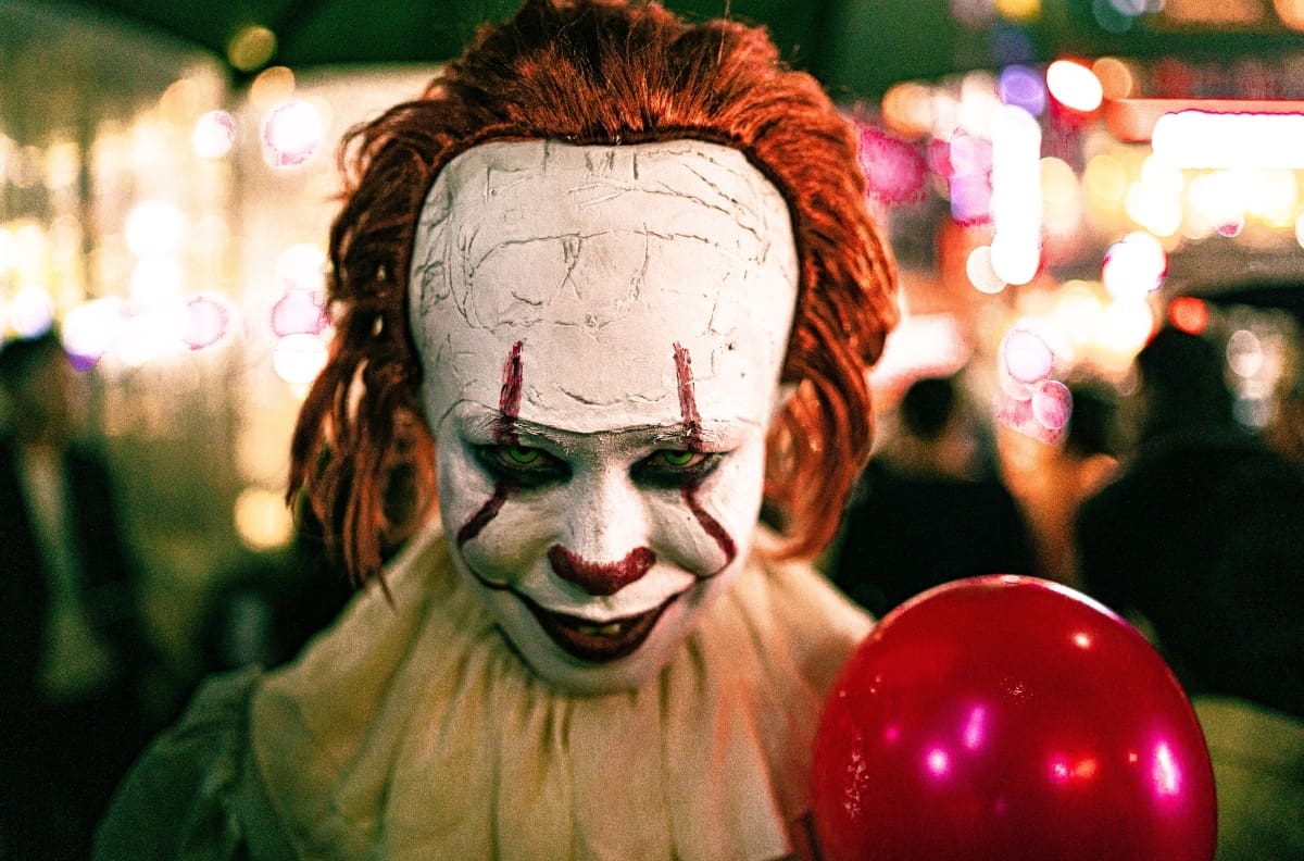Maquillajes en el cine que transformaron por completo a los actores