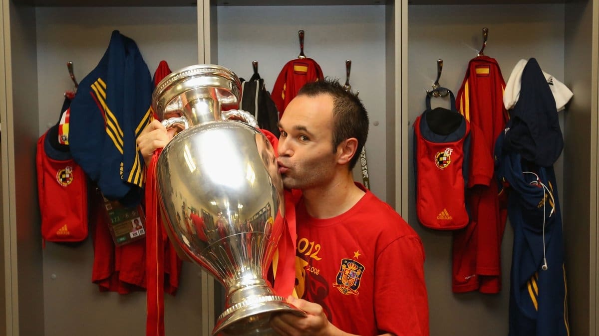 Andrés Iniesta recordó "cierre perfecto" en Euro 2012