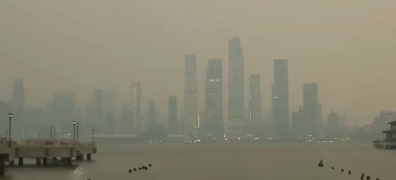 El humo proveniente de los incendios en Canadá han afectado la "Gran Manzana".