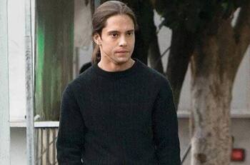 Este fue la canción con la que Sergio Basteri hermano de Luis Miguel fracasó en la música